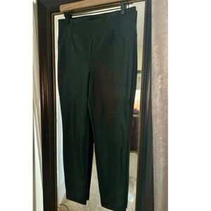 Badgley Mischka Faux Leather Straight Leg Pants Size‎ Medium Black